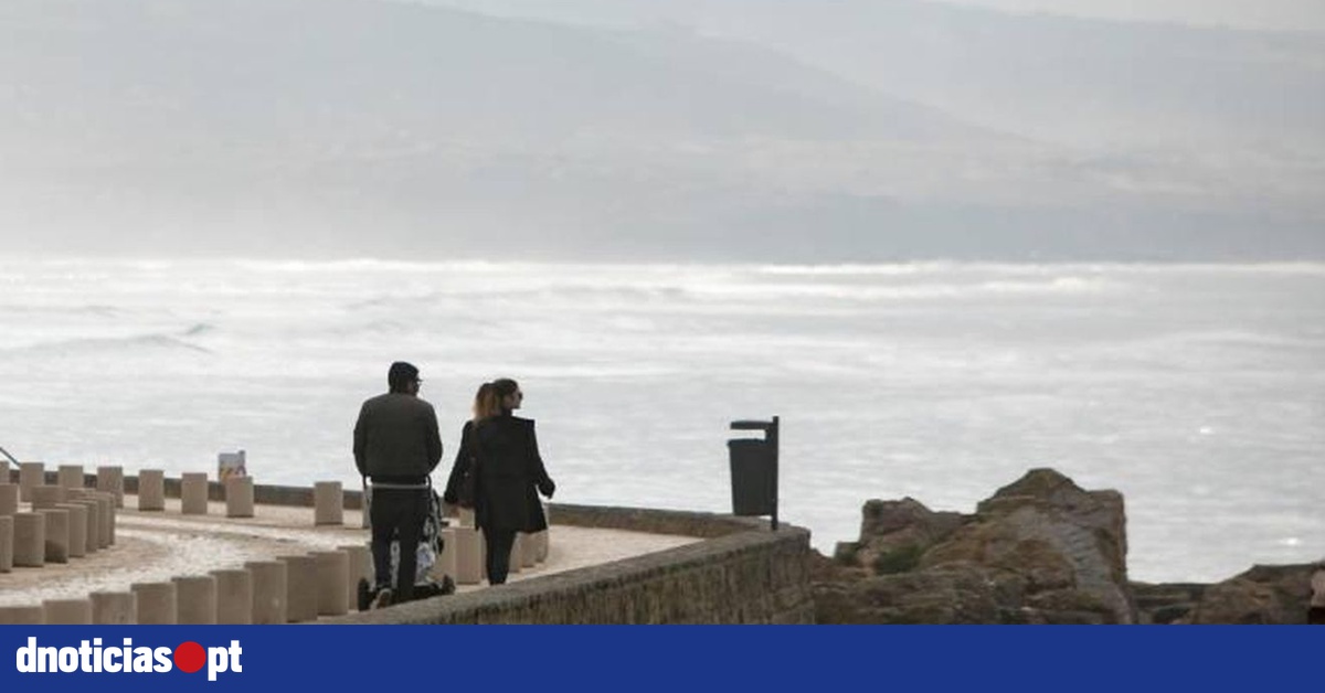 Resgatado cadáver de pescador lúdico que caiu ao mar na Ericeira