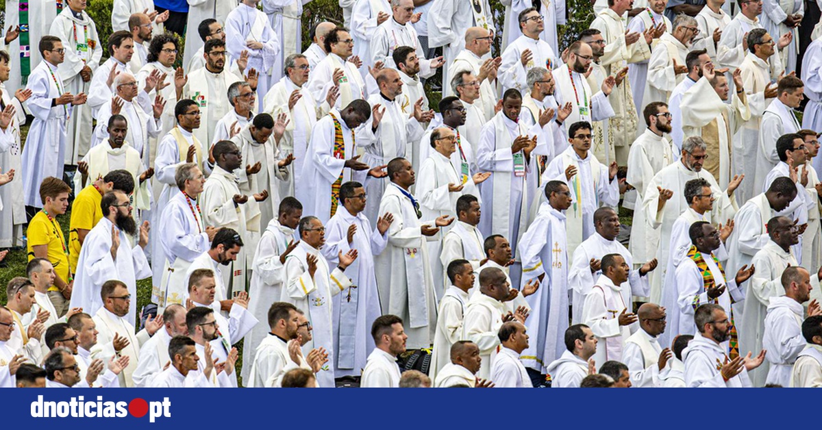 Cartazes Contra Abusos Sexuais Na Igreja Colocados Em Lisboa Loures E