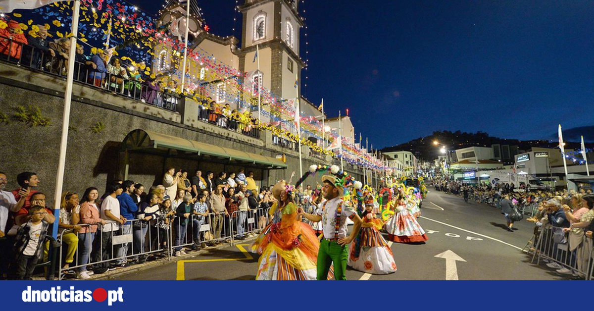 Veja As Fotos Das Marchas De Santo Ant Nio Dnoticias Pt