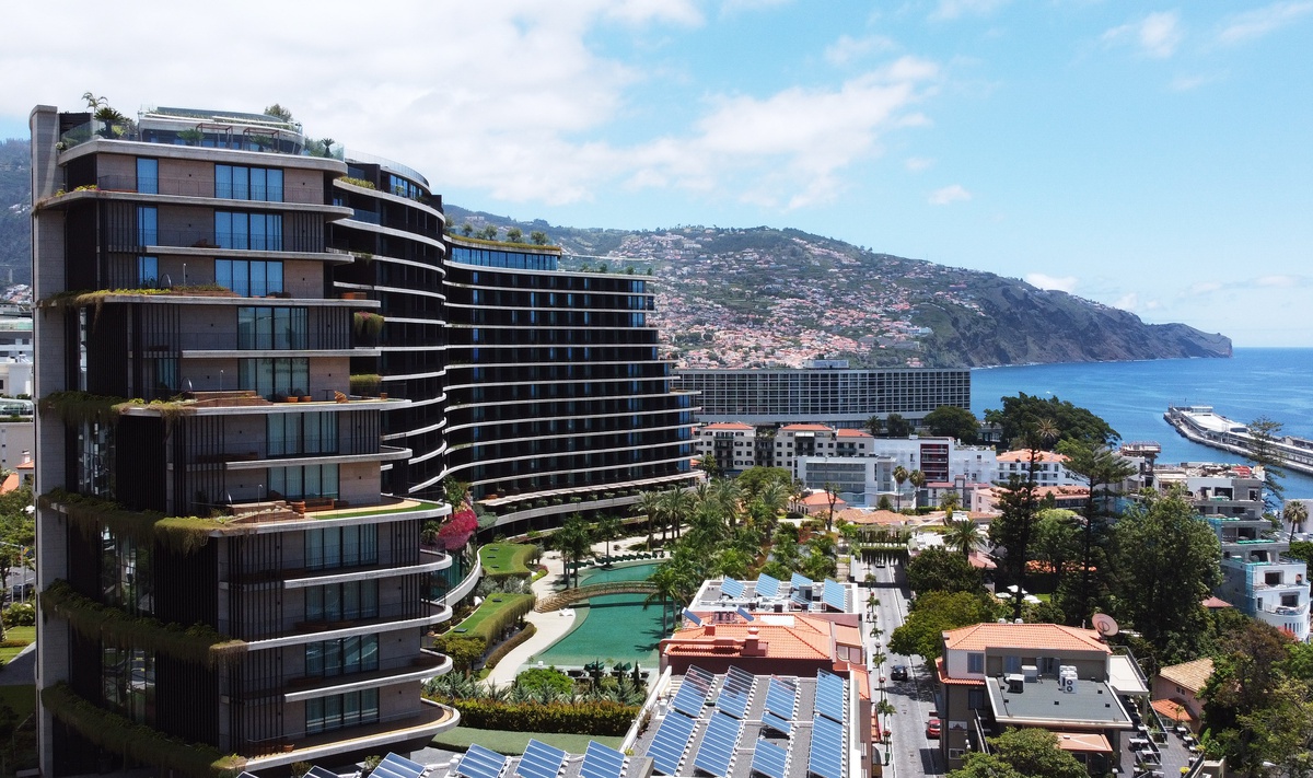 A Essência do Vinho ganha novo palco, o Hotel Savoy Palace.