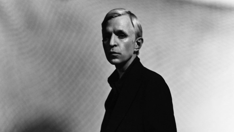 Jay-Jay Johanson estreia-se hoje na Madeira no Festival Aqui Acolá.