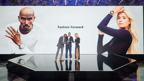 Sir Mo Farah e Pamela Reif são os
embaixadores oficiais dos dispositivos wearables da marca