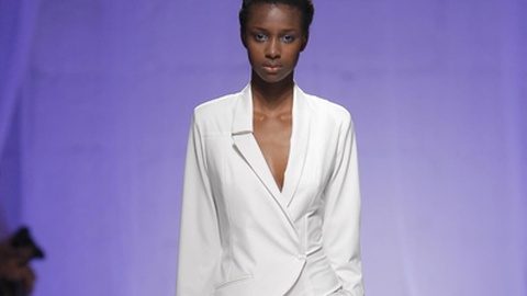 "Nunca esqueceremos a sua delicadeza, bondade, humildade, determinação, profissionalismo e tantas outras qualidades", escreveu a estilista madeirense, Fátima Lopes 