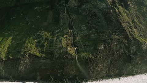 Foto Youtube/Stay Classy Vlog