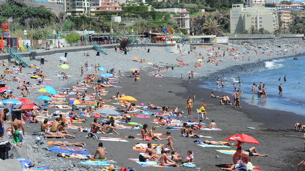 Aviso amarelo para tempo quente prolongado até terça-feira - Vimarsana News