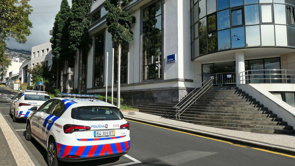 Arrest Scene