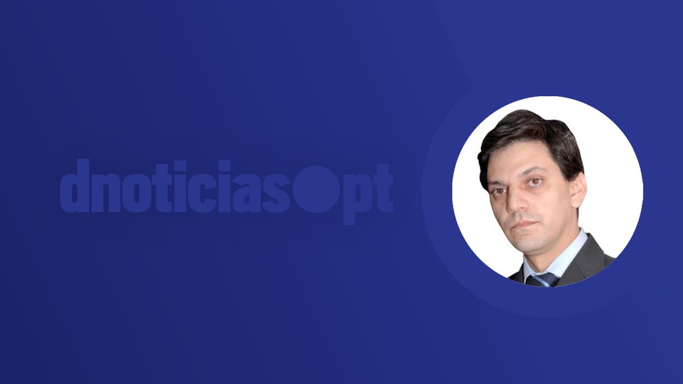 Os amanhãs que cantam - Vimarsana News
