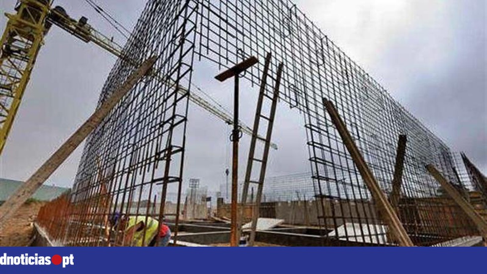 Projecto-piloto promove rastreios à covid-19 no sector da construção civil - Vimarsana News