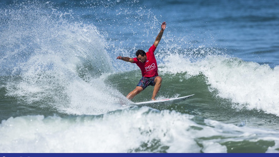 Vasco Ribeiro avança e Carolina Mendes cai nas repescagens dos Jogos Mundiais de surf - Vimarsana News