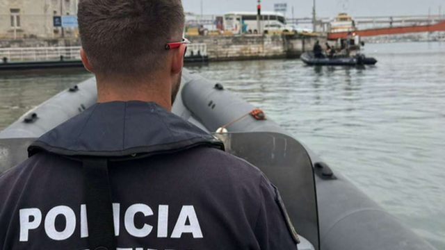 GNR e Polizia Marittima escludono uno sbarco di migranti a Sesimbra
