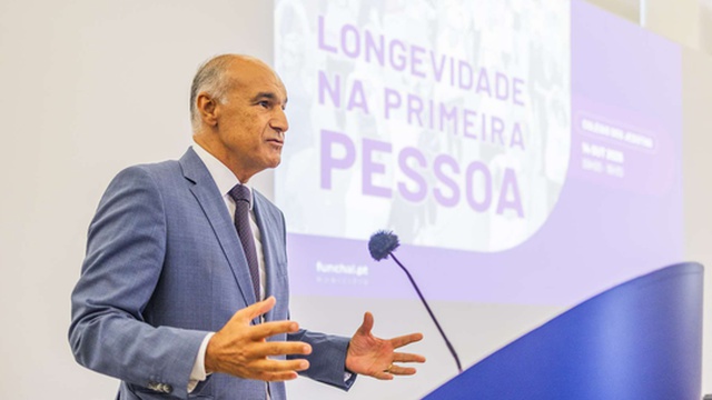 Autarquia do Funchal "preocupa-se com todos os munícipes, nas várias faixas etárias"