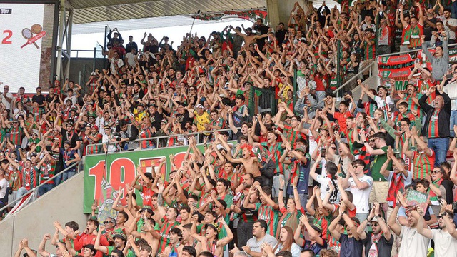 Romaria do Marítimo para Arouca em marcha