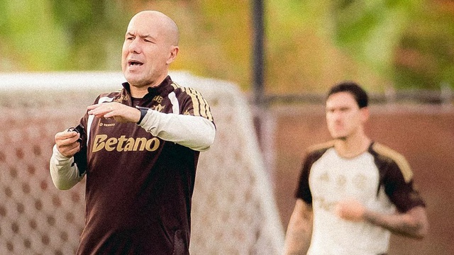 Flamengo von Leonardo Jardim steigt auf - vorläufiger Tabellenführer und Druck auf Palmeiras