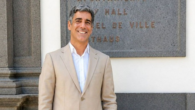 Vereador diz que Mercedes em bairro social deve motivar fiscalização