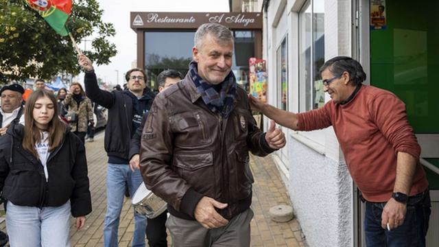 Gouveia e Melo: Partidarização Causa Falhas na Saúde Após 3 Mortes - saúde news from RTP