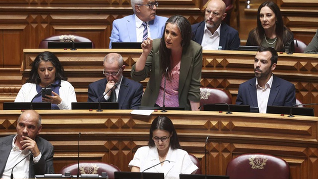 Livre annuncia voto contro mozione di censura presentata dal Chega