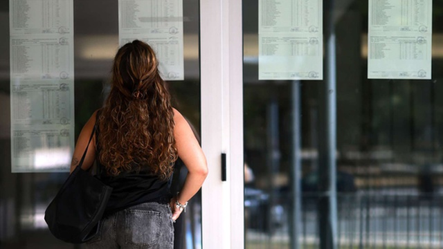 La sessione straordinaria degli esami delle scuole superiori inizia oggi