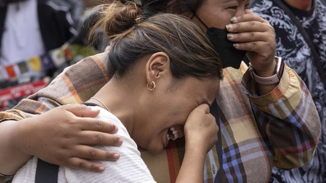 Mais morti e più dispersi sui due lati del confine con il Nepal