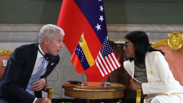 Il Venezuela mantiene "controllo e proprietà" del petrolio dopo l'accordo con gli USA