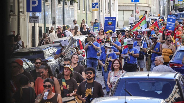 Organização da marcha dos imigrantes em Lisboa lamenta ausência de políticos