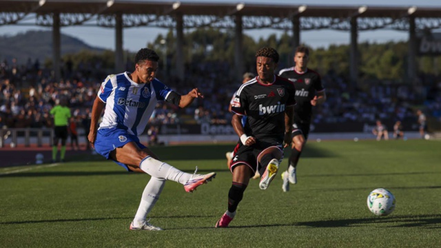 FC Porto continua líder e 100% vitorioso