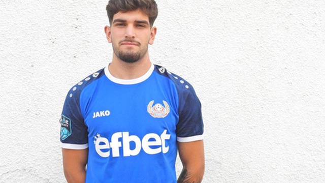 Gustavo Silveira gab sein Debüt in der zweiten bulgarischen Liga