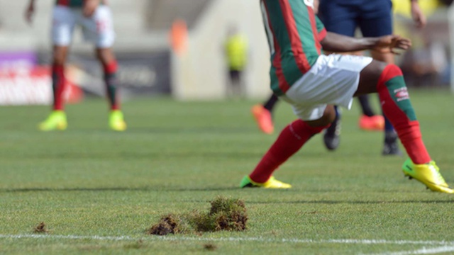Marítimo droht mit Klage wegen Kritik am Rasen