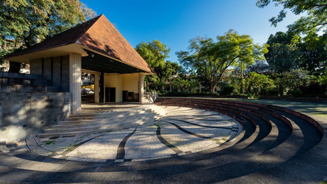 Più di 16 comunità portano le culture del mondo al Giardino Comunale