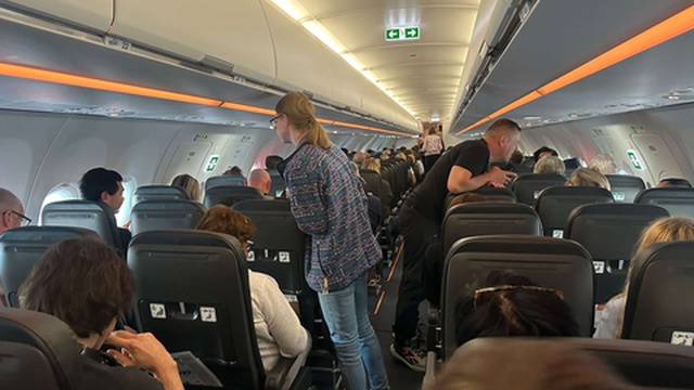 Oito voos divergidos do Aeroporto da Madeira devido ao vento forte