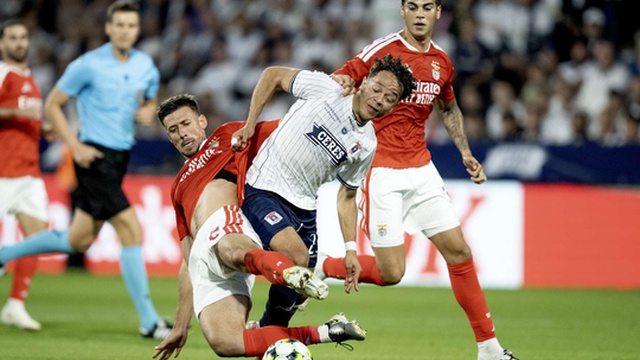 Benfica besiegt Aarhus erneut und sichert Ligaphase