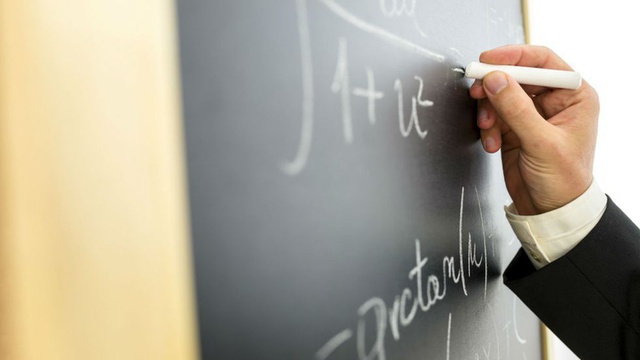 Nationale Umfrage bewertet Arbeitsbedingungen der Schulbegleitkräfte