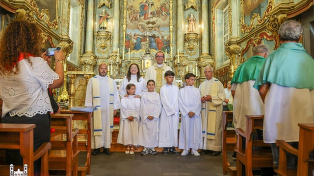 Fiéis enchem Santuário do Monte para homenagear padre Vítor Sousa