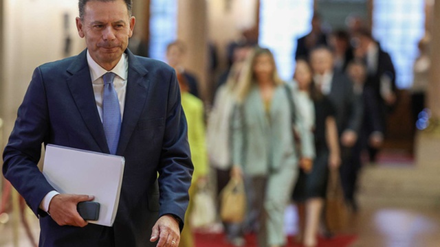 Montenegro announces supplement for pensioners and IRS relief up to sixth bracket