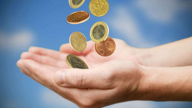 Remessas dos emigrantes subiram 2,14% em 2025 para 4.387 milhões de euros