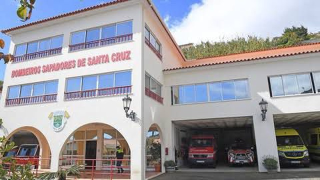 Pequeno foco de incêndio mobiliza bombeiros na Camacha
