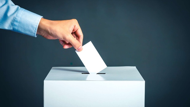 https://static-storage.dnoticias.pt/www-assets.dnoticias.pt/images/configuration/MD/vota%C3%A7%C3%B5es_F1HHiKH.JPEG