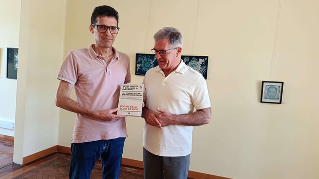 Edgar Silva e Élvio Passos lançam livro sobre o jornal 'Portugal Democrático'