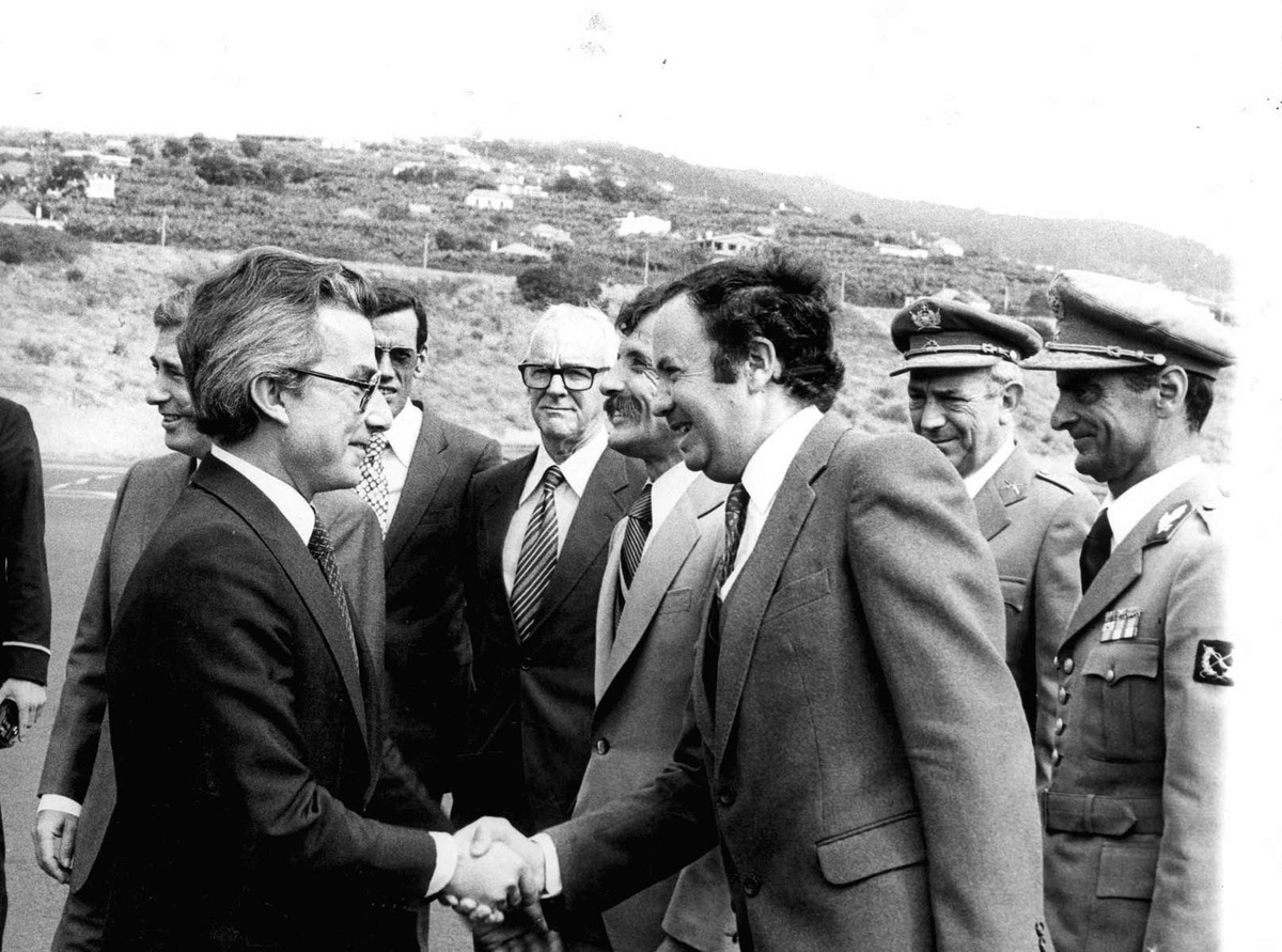 Sá Carneiro, um dos fundadores do PPD, em visita à Madeira em 1980. Foto Arquivo DIÁRIO