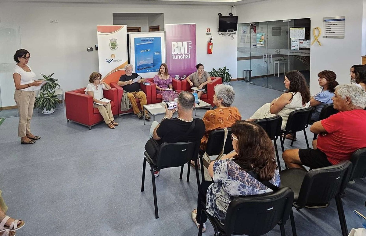 O Clube de Leitura da BMF realiza-se uma vez por mês.&nbsp;