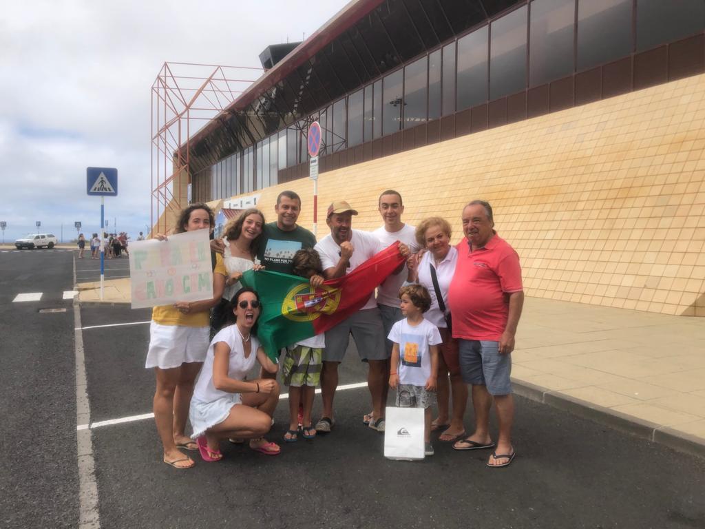 Vítor Felix (na foto, de verde)