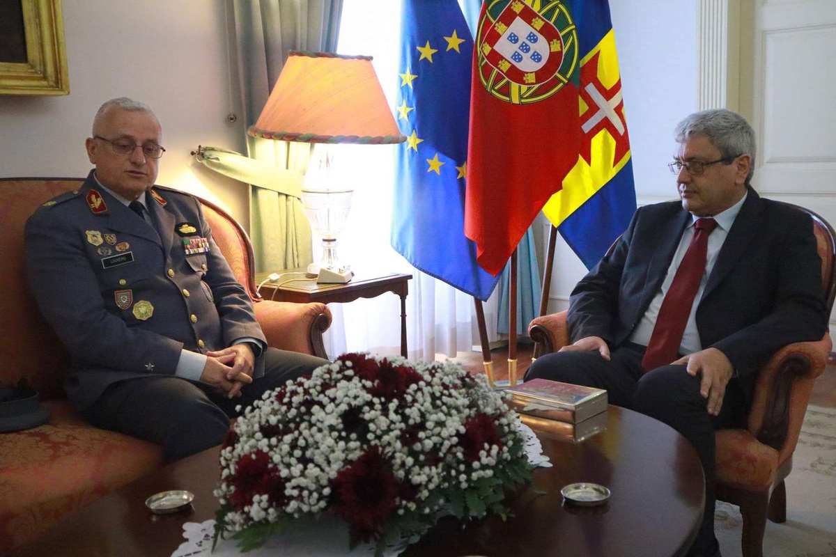 Audiência com o comandante da Zona Militar da Madeira, brigadeiro-general José Loureiro.