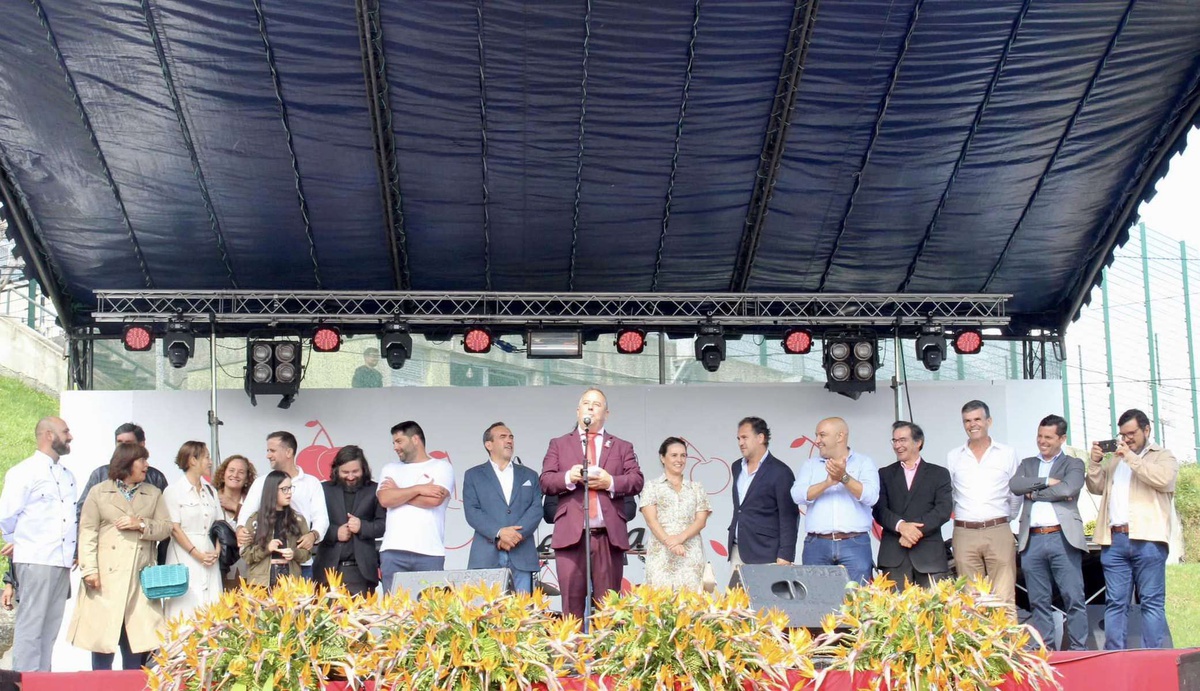 Valentim Marcelino insistiu ontem na ligação entre Jardim da Serra e Curral das Freiras.