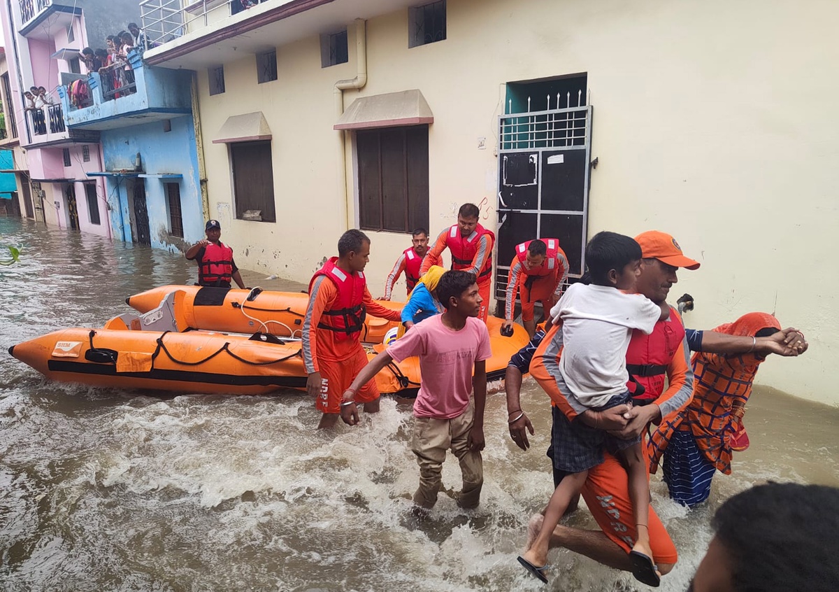Foto EPA/NATIONAL DISASTER RESPONSE FORCE