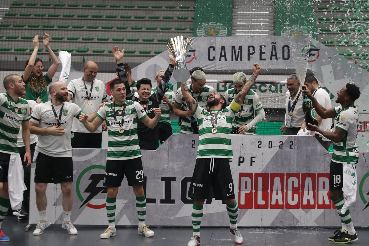 Benfica sagra-se pentacampeão de futsal feminino