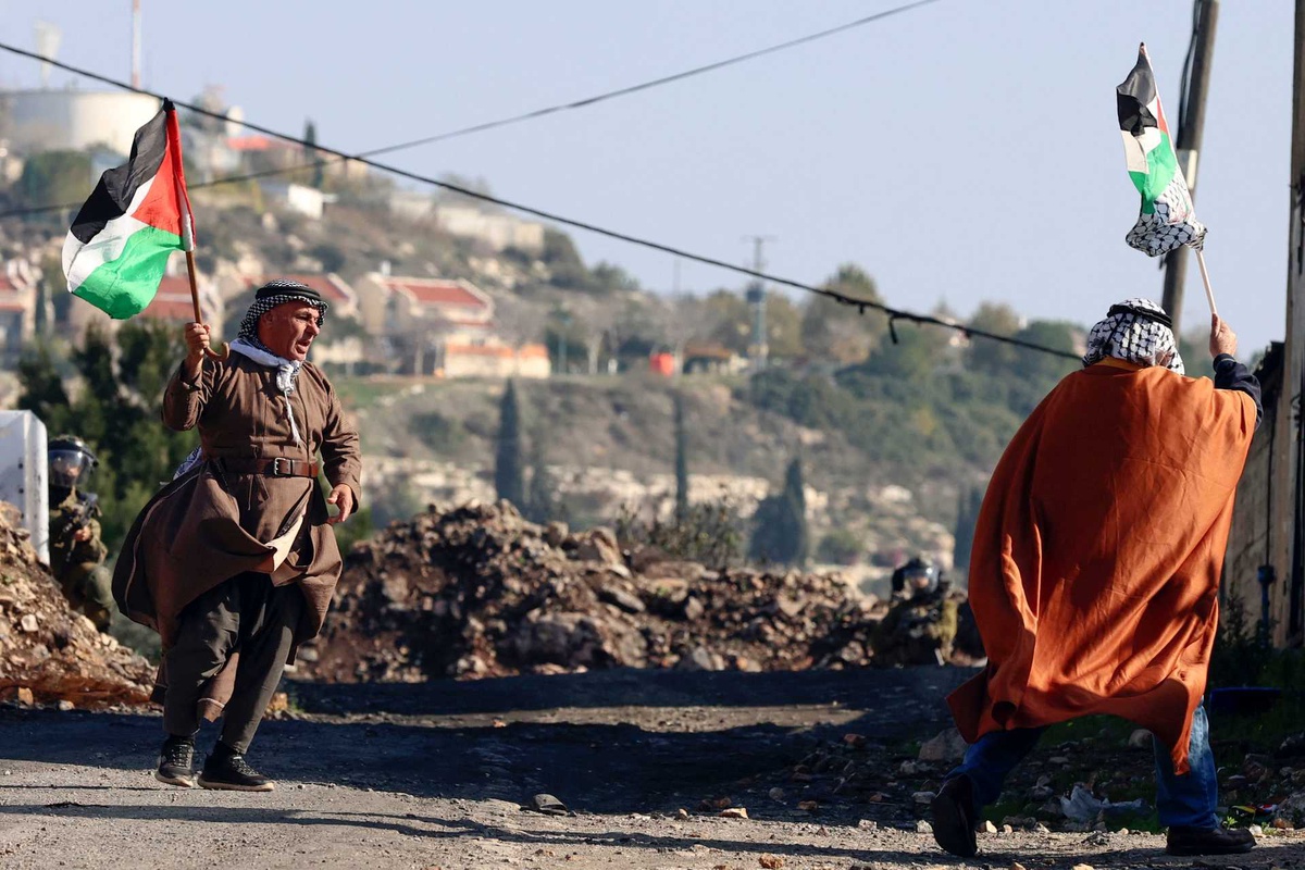 Governo de Israel proíbe bandeiras palestinianas em espaços