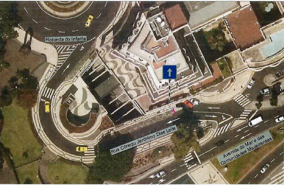 Desde o dia 20 de Fevereiro que a Rua Cónego Jerónimo Dias Leite abriu à circulação rodoviária geral.&nbsp;