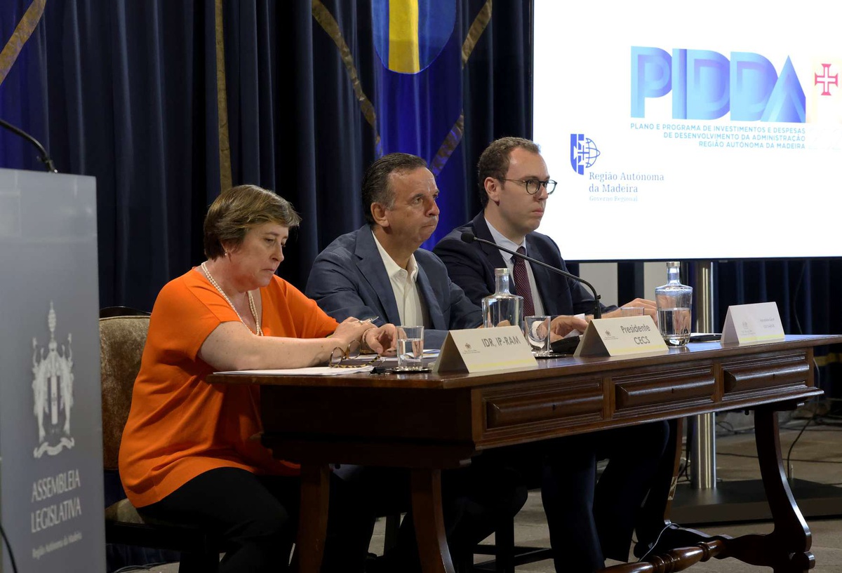 Apresentação decorreu na Assembleia Legislativa da Madeira.