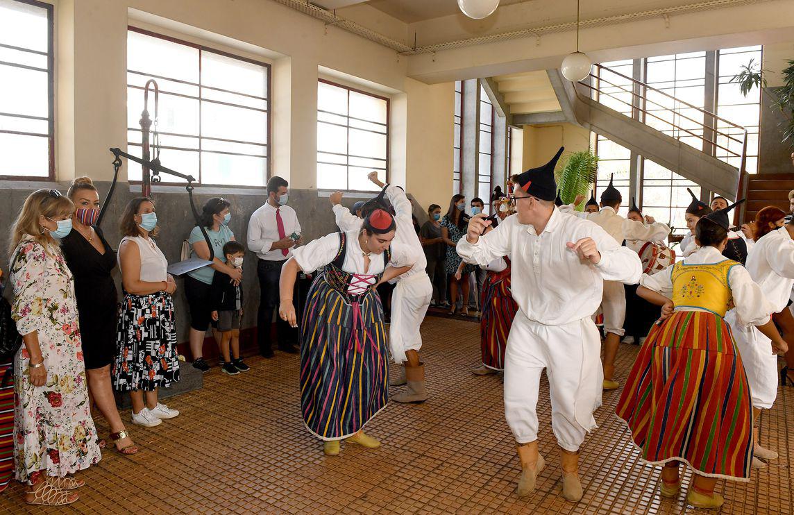 Mercado dos Lavradores regista 'Dia do Turismo' com algumas actuações.