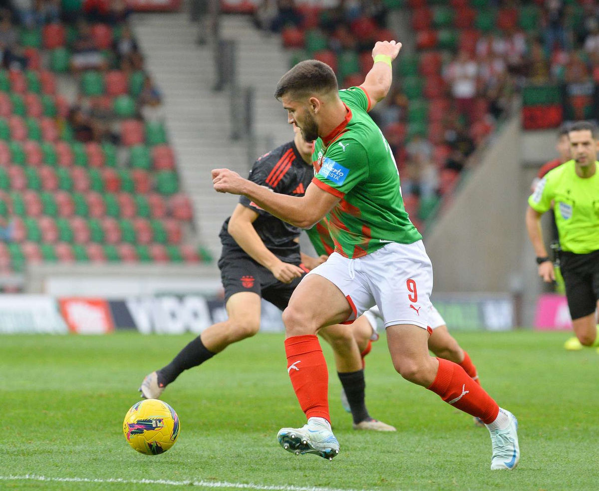 Borukov será titular pela primeira vez esta temporada.