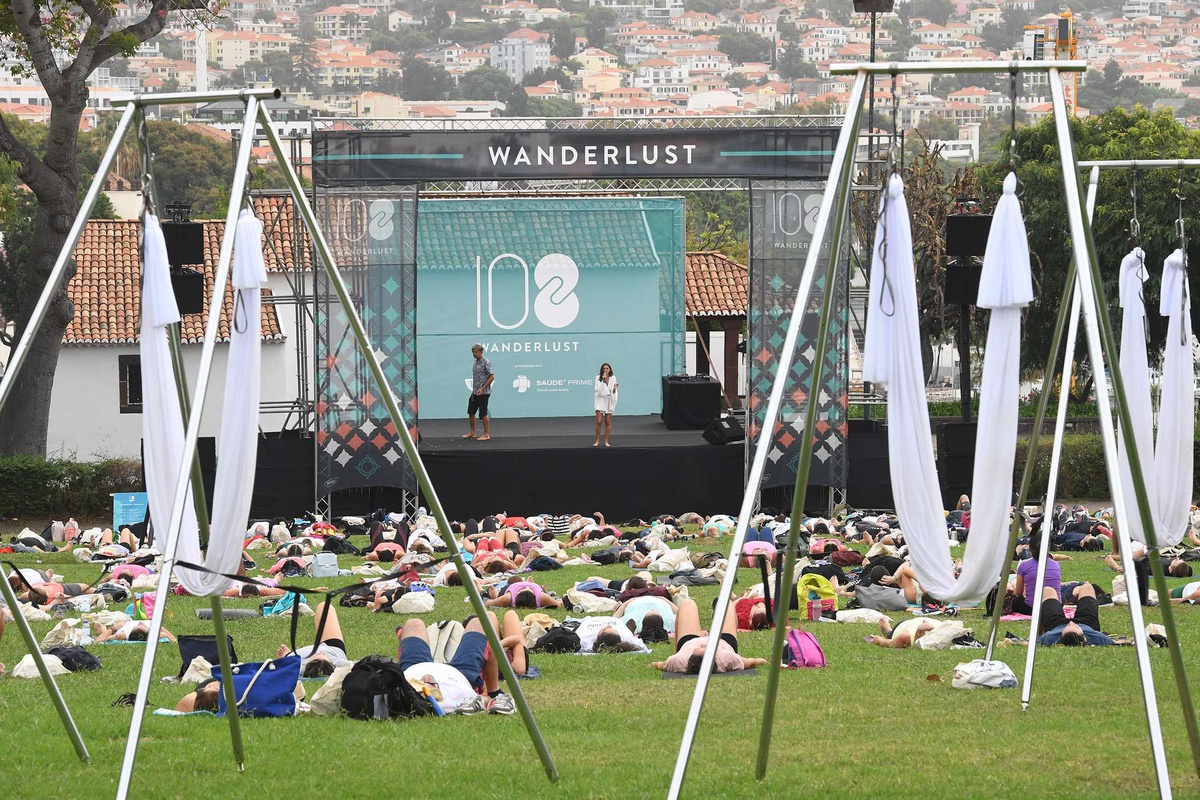 Festival de bem-estar 'Wanderlust' promove aula de ioga no Forum